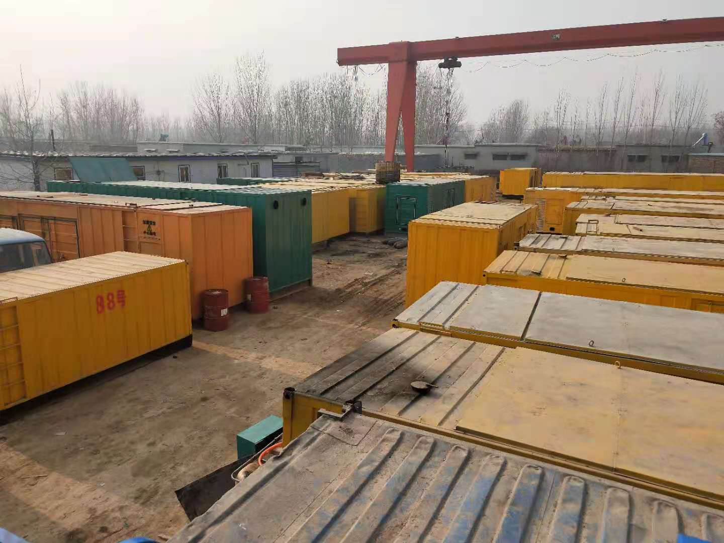 荷塘租赁发电机-灰尘、风沙对柴油发电机组造成哪些不良影响？