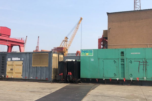 荷塘发电机出租空气滤清器的清洁频率是多少？